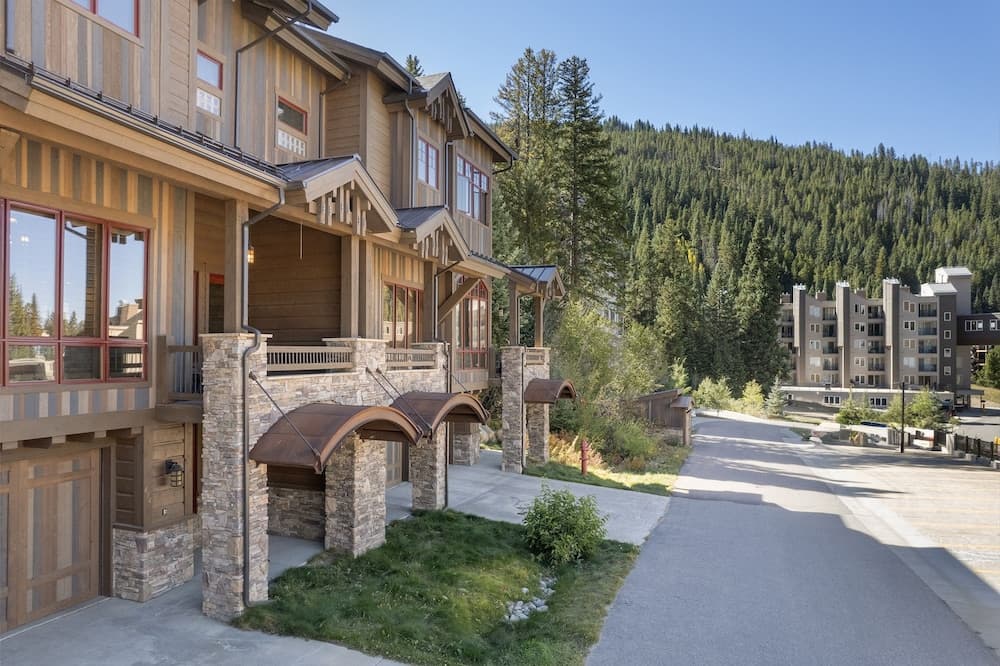 Primary image
