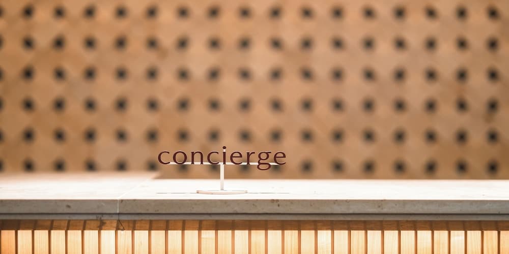 Concierge desk