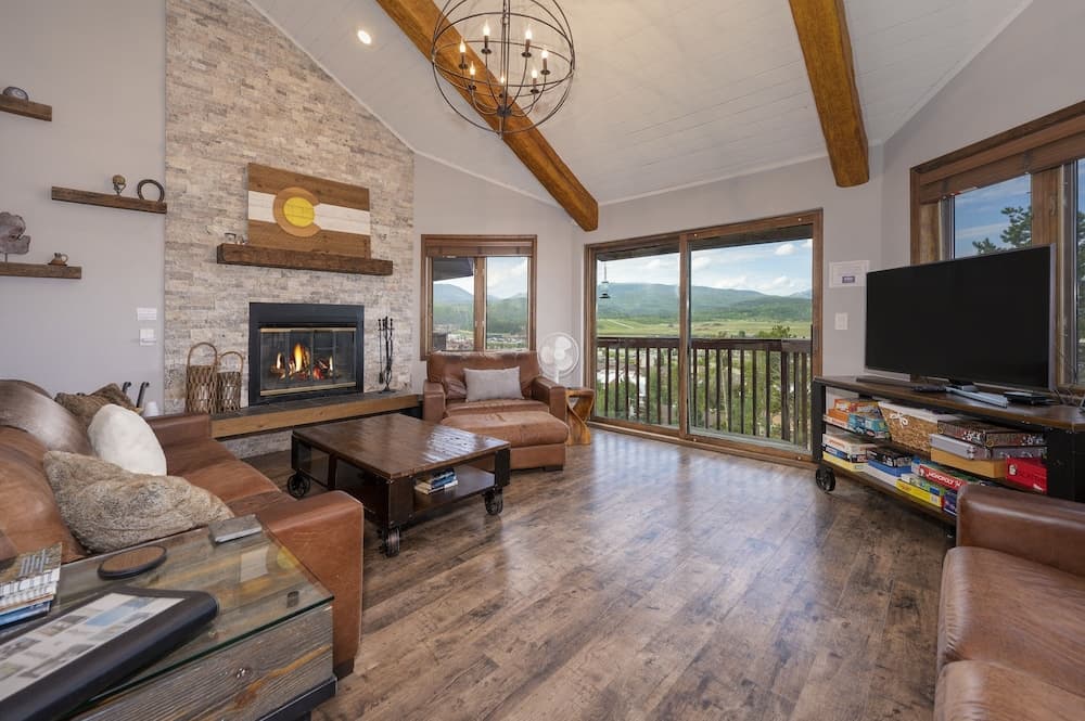 Primary image