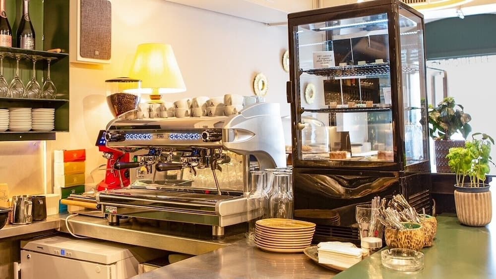 Cafe