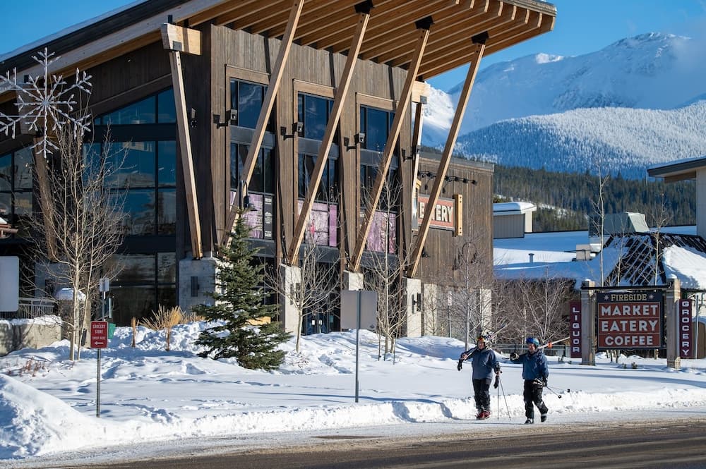 Snow and ski sports