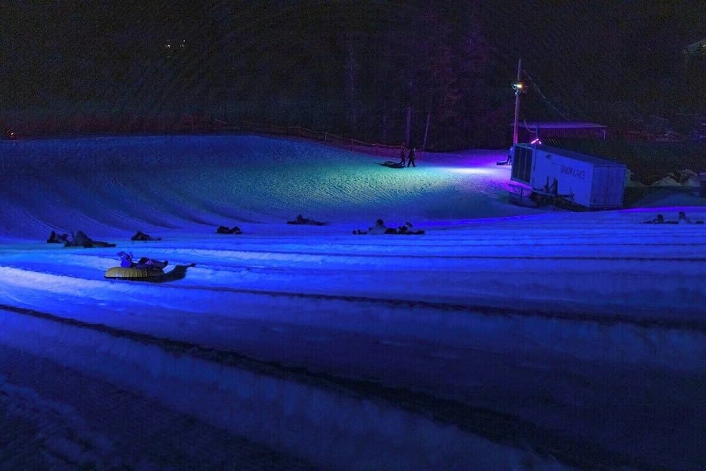 Snow tubing