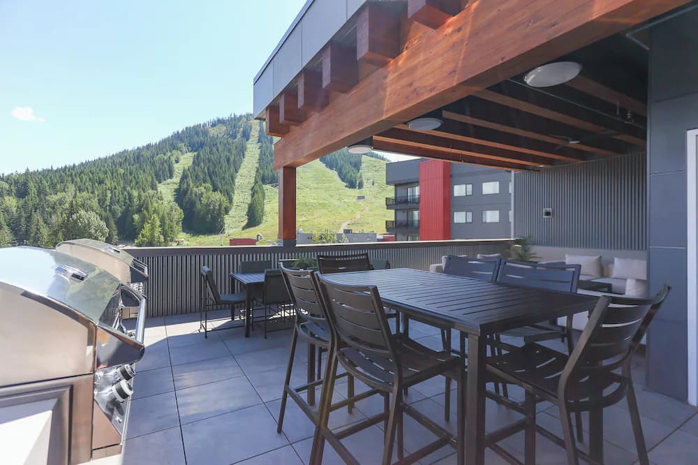 Rooftop terrace