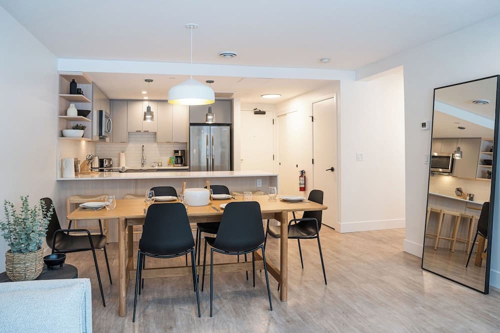 In-room dining