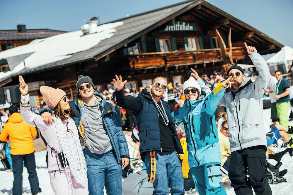 Snow and ski sports