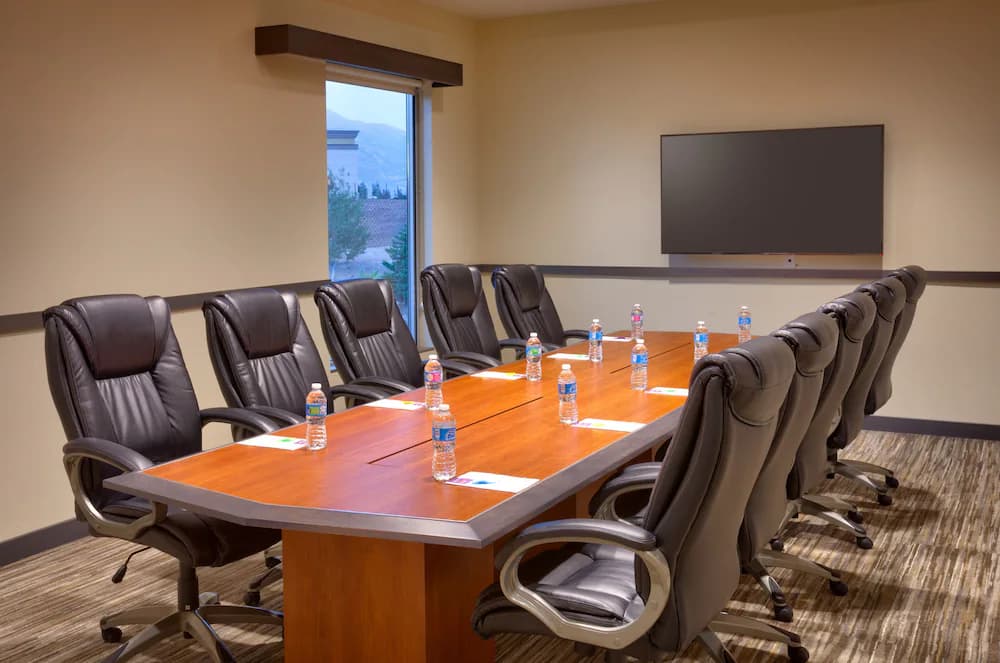 Meeting facility