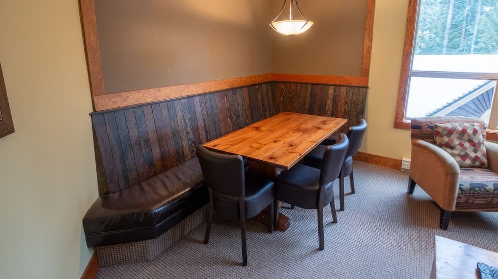 In-room dining