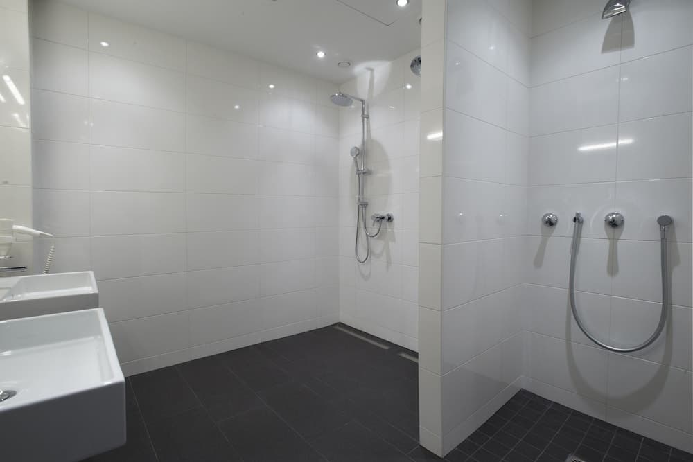 Vichy shower