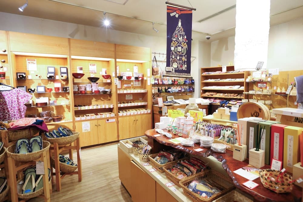 Gift shop