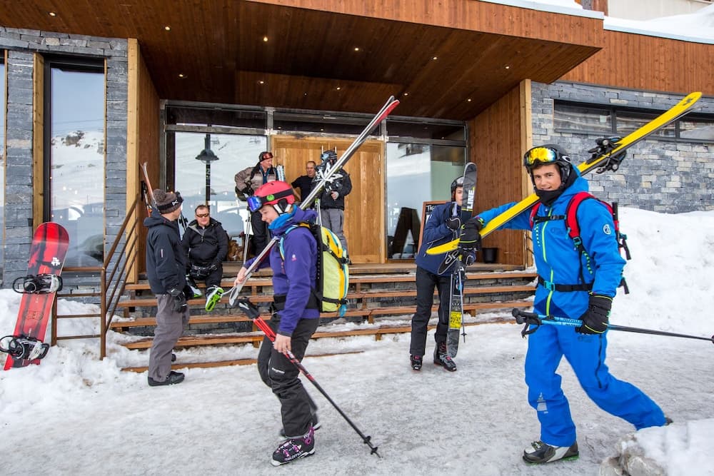 Snow and ski sports