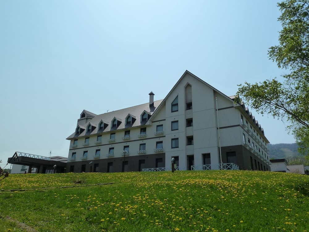 Primary image