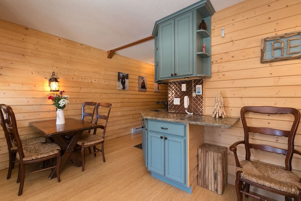 In-room dining
