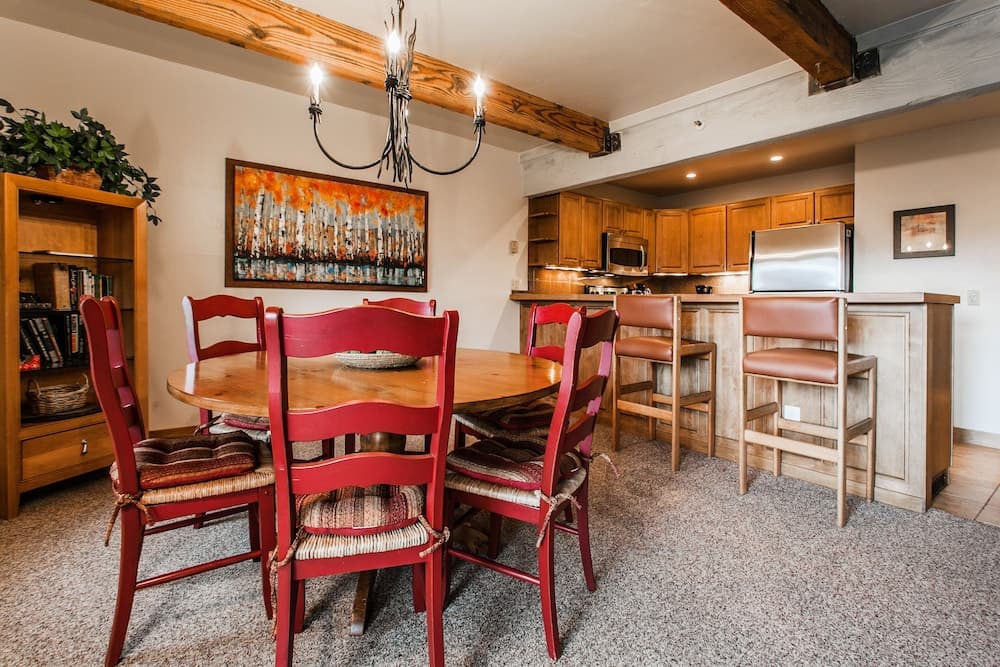In-room dining