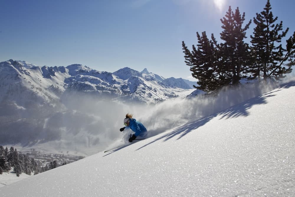 Snow and ski sports