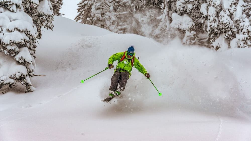 Skiing