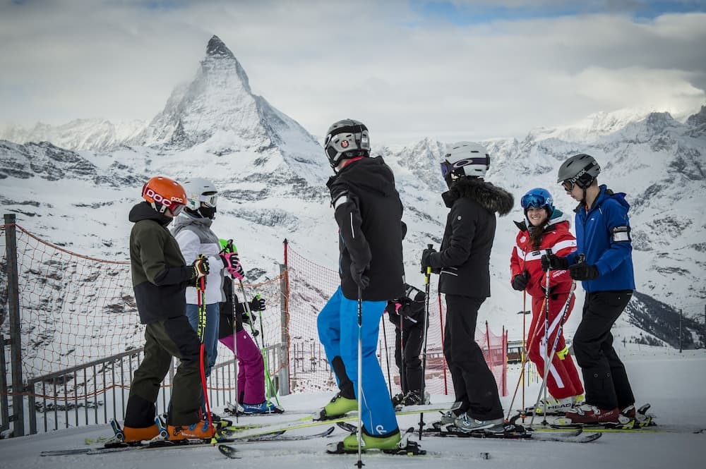 Snow and ski sports