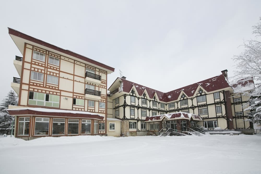 Primary image