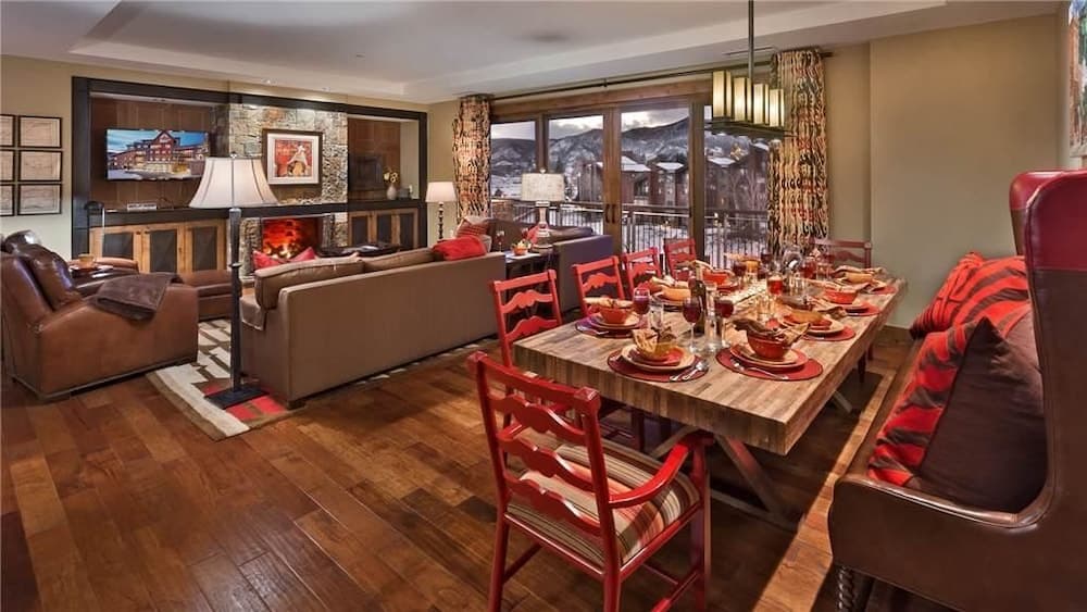 In-room dining
