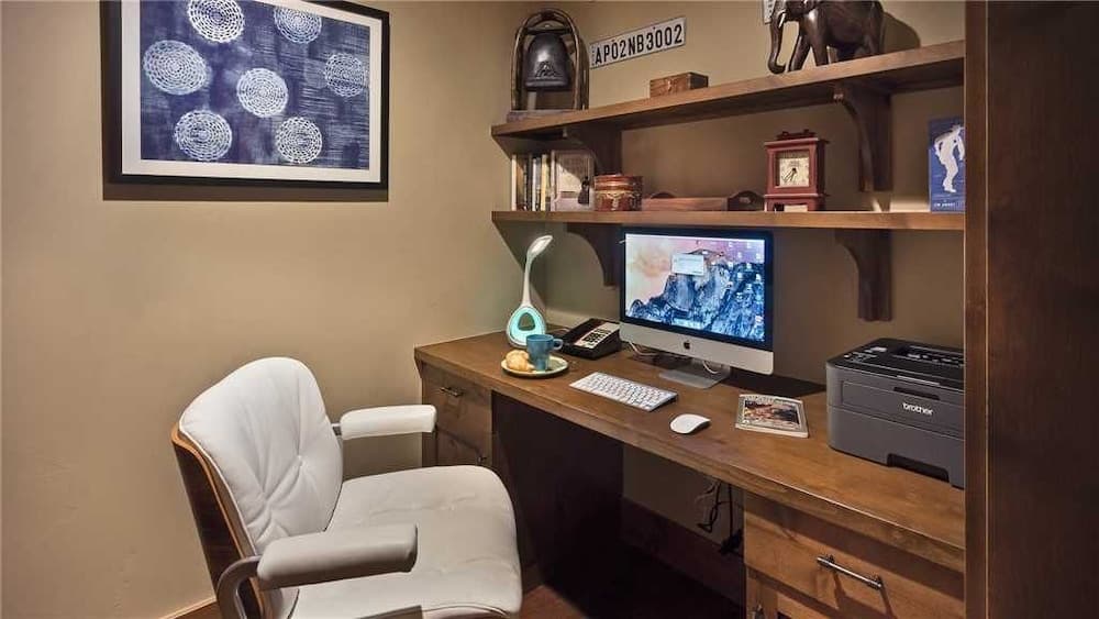 In-room business center