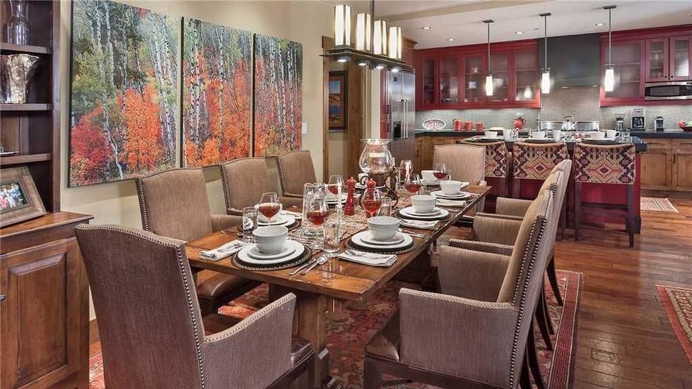 In-room dining