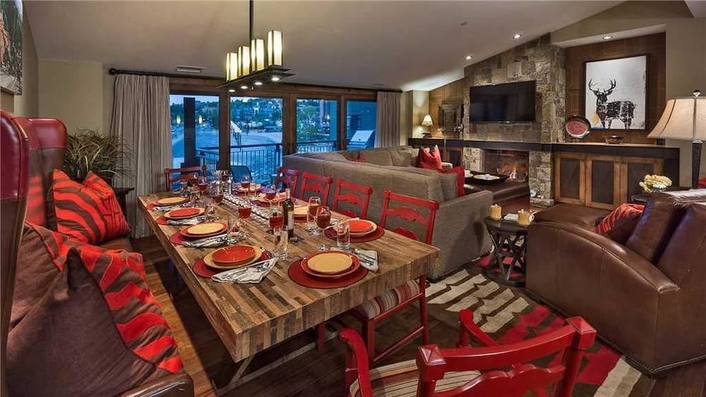 In-room dining