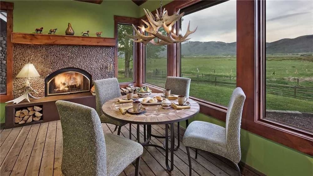 In-room dining