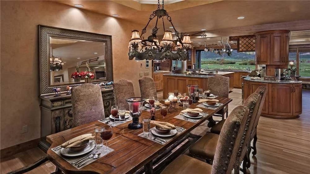 In-room dining