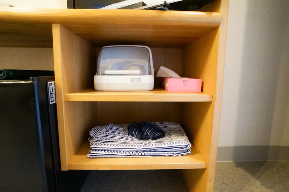 Room amenity