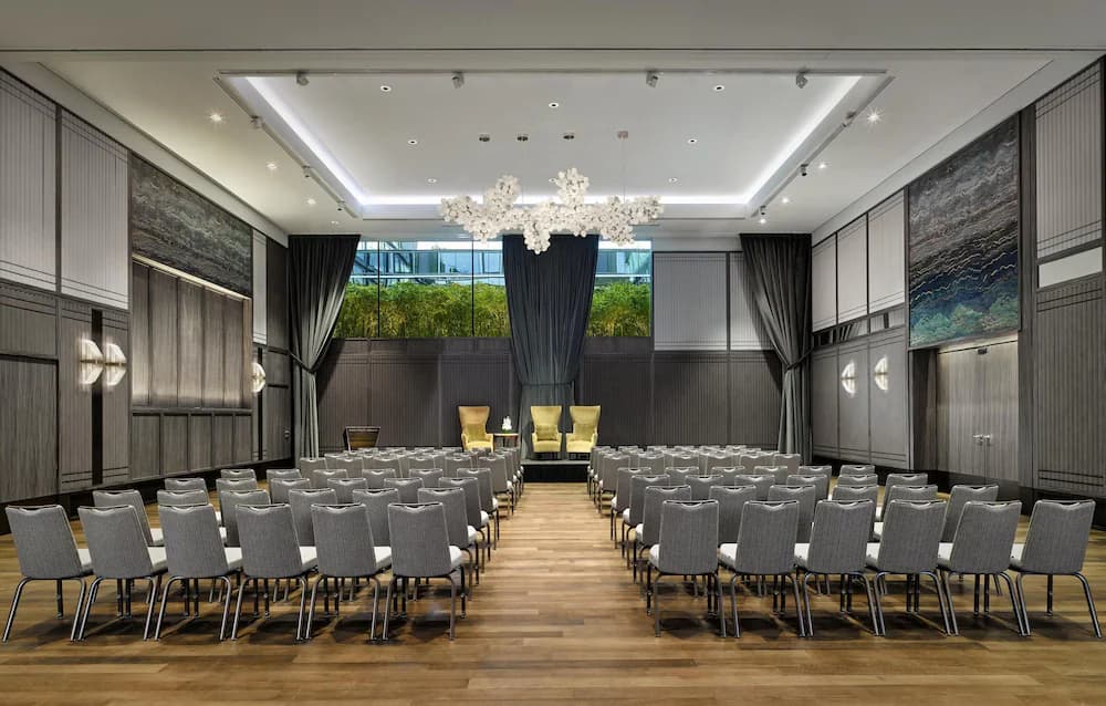 Meeting facility
