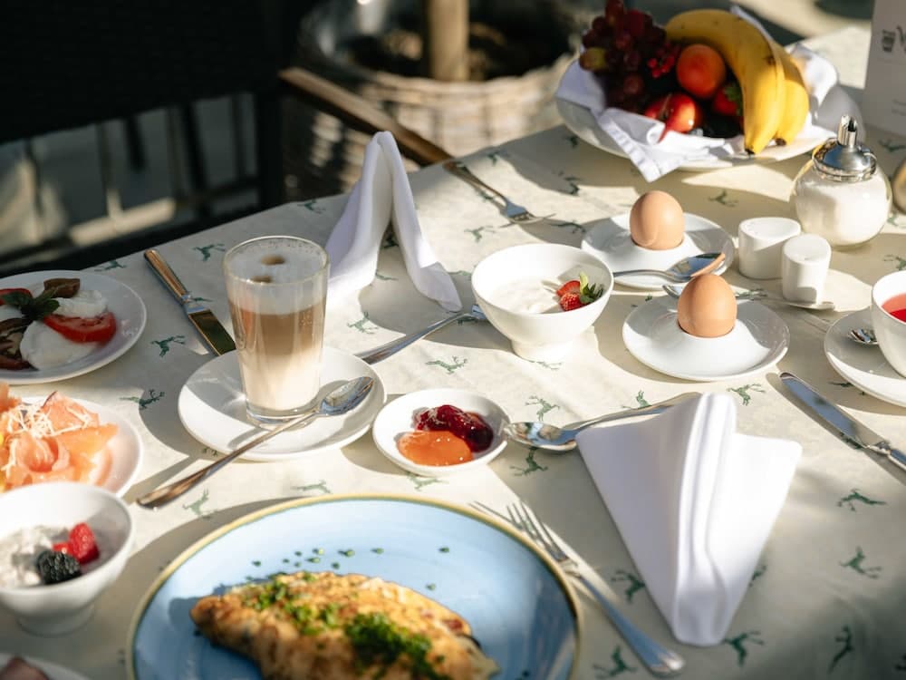Breakfast buffet