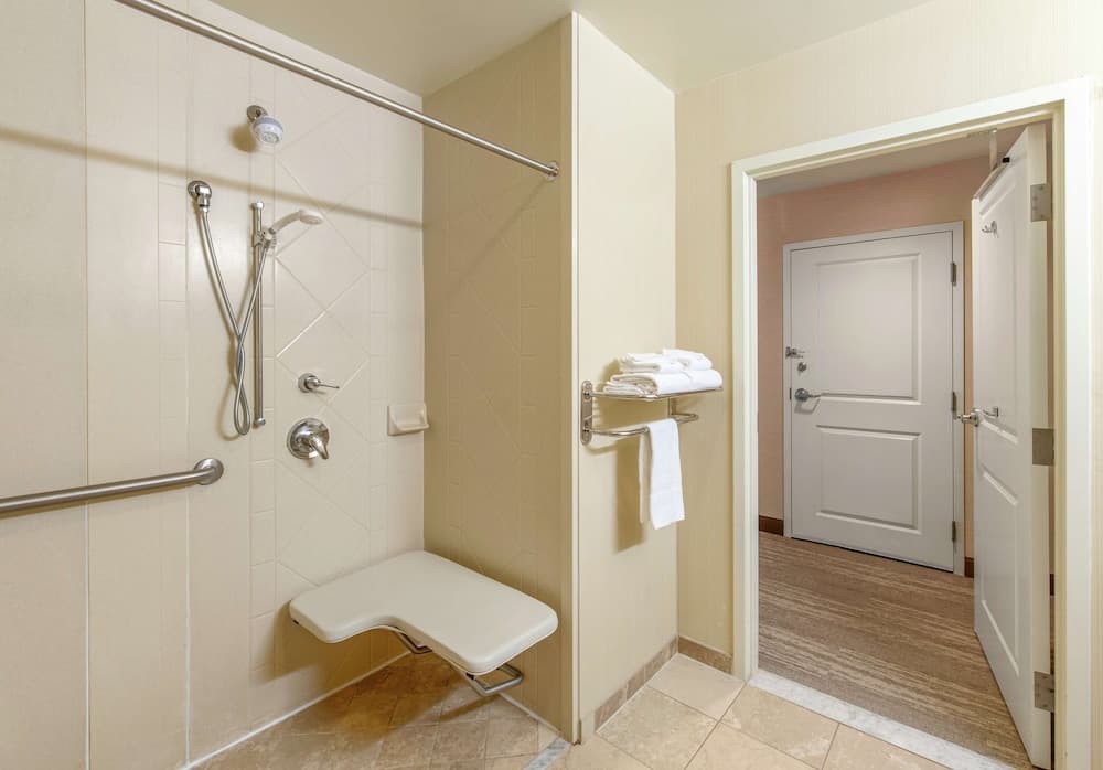 Bathroom shower