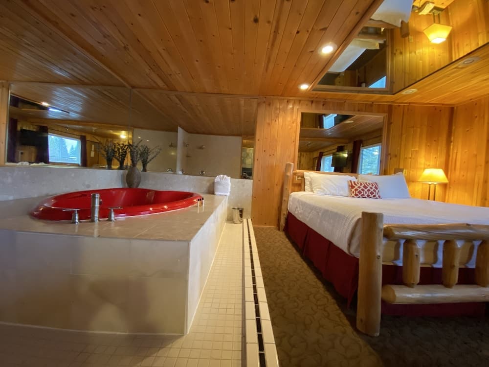 Jetted tub