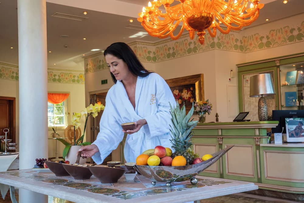 Spa reception