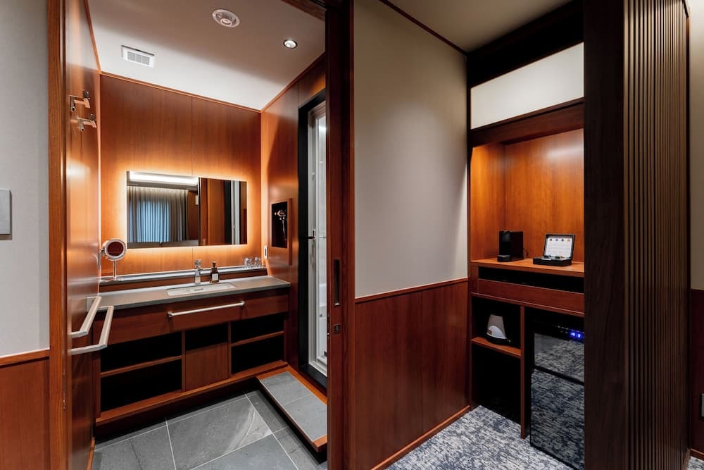 Minibar