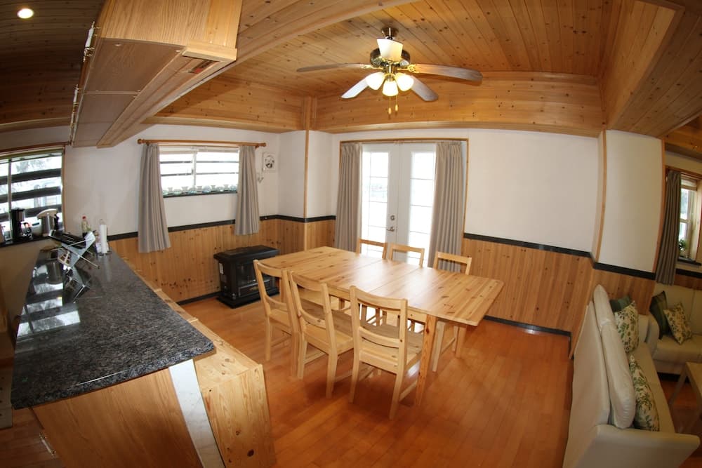 In-room dining