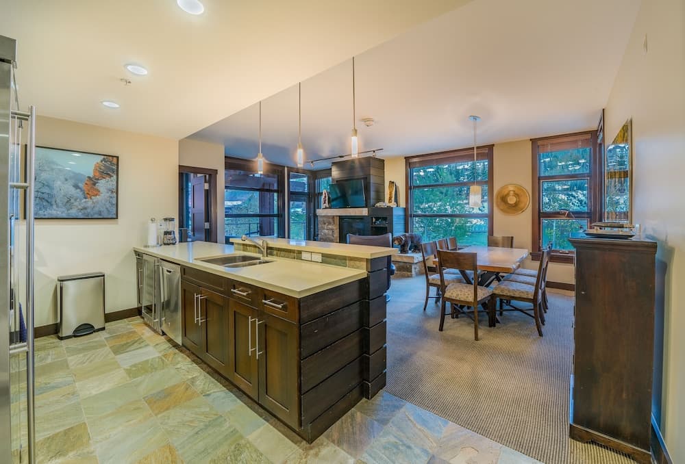 Private kitchen