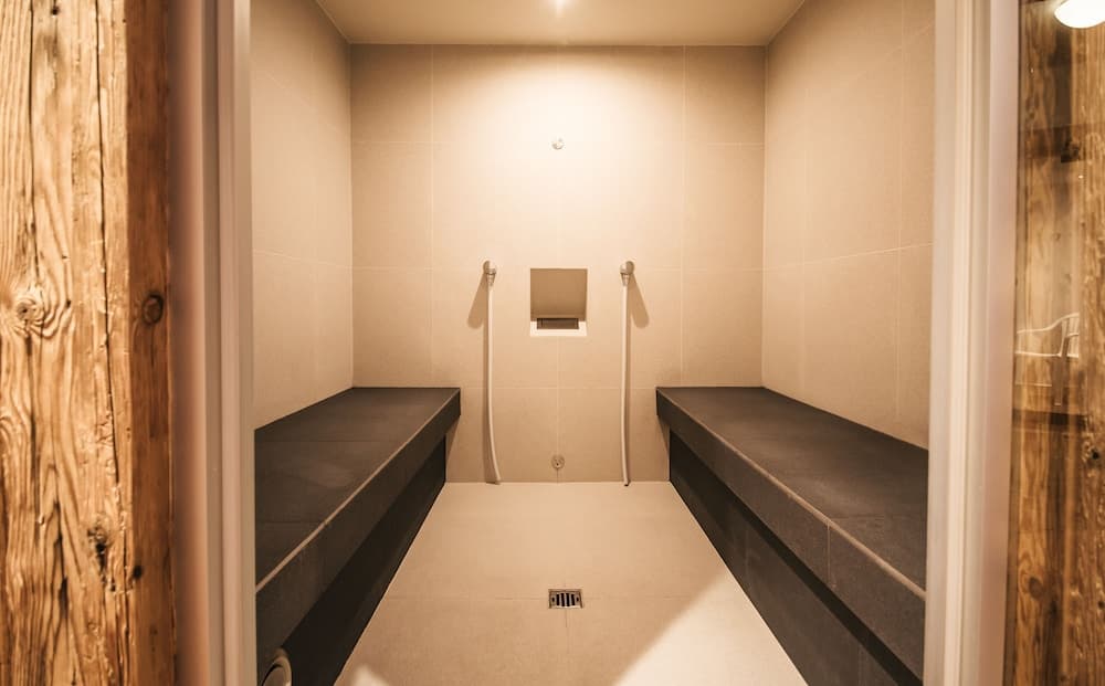 Steam room