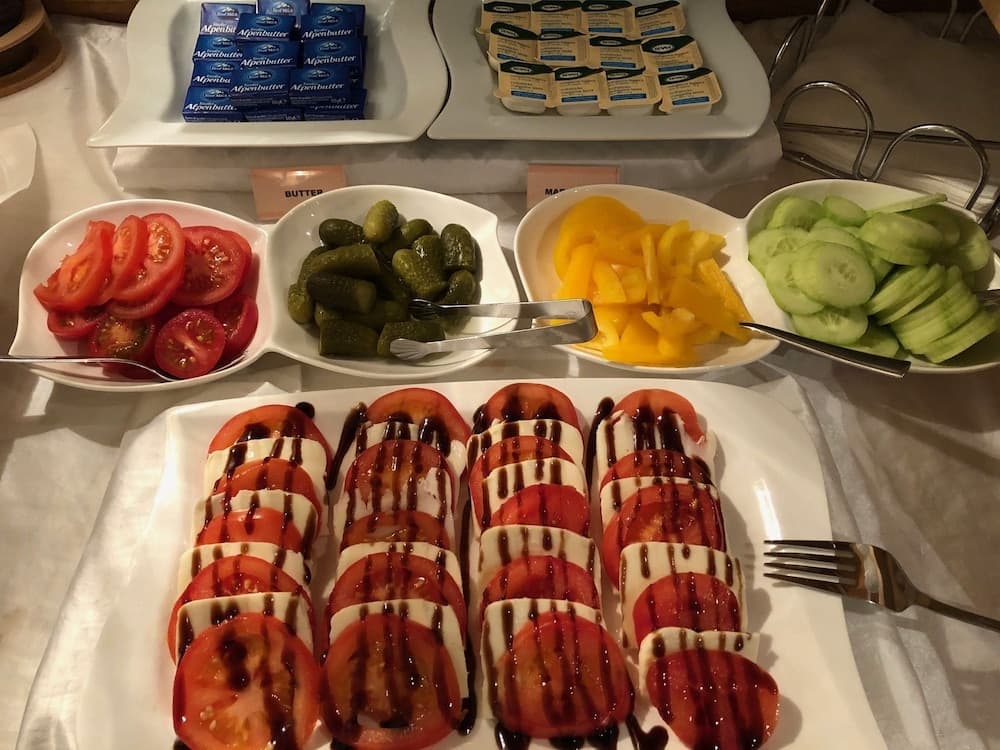 Breakfast buffet