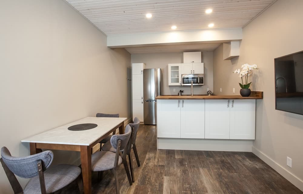 In-room dining