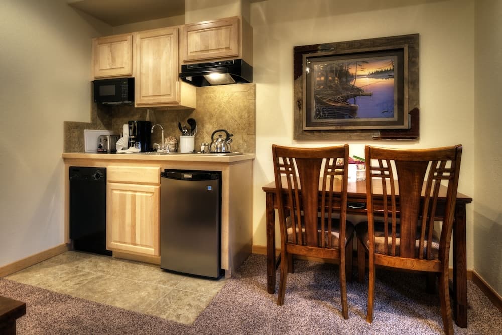 Private kitchenette