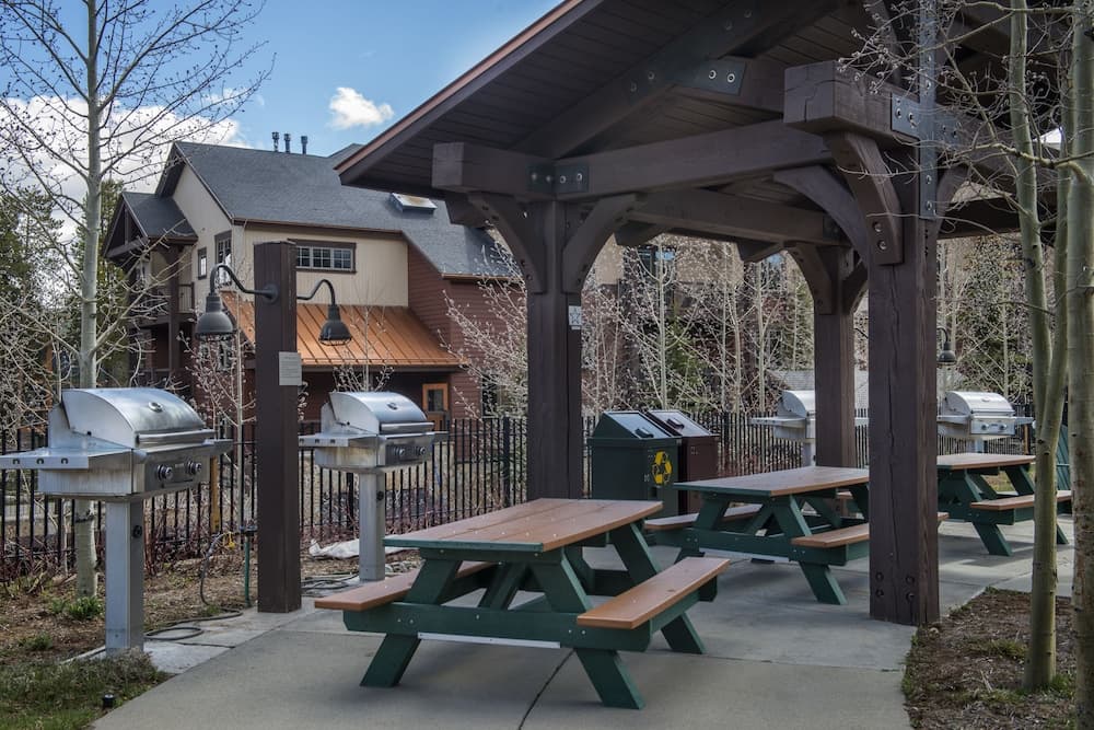 BBQ/picnic area