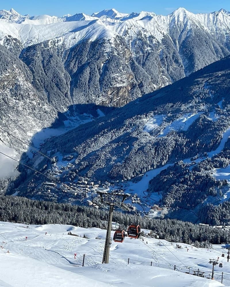 Skiing