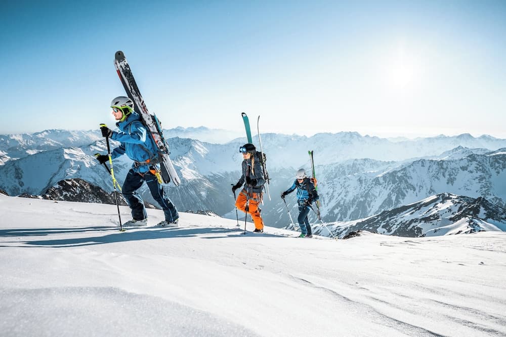 Snow and ski sports