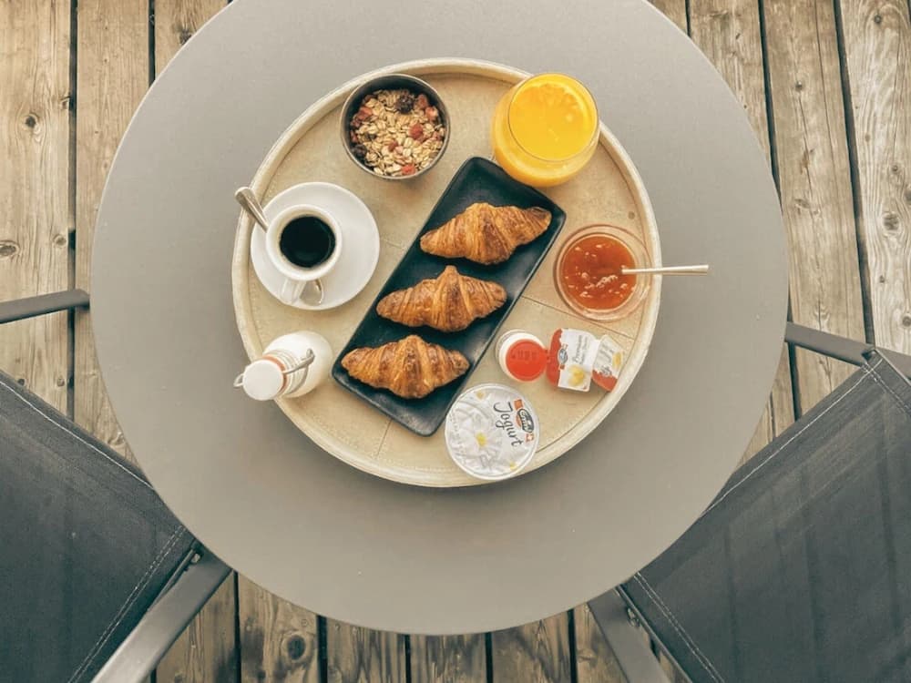 Breakfast meal
