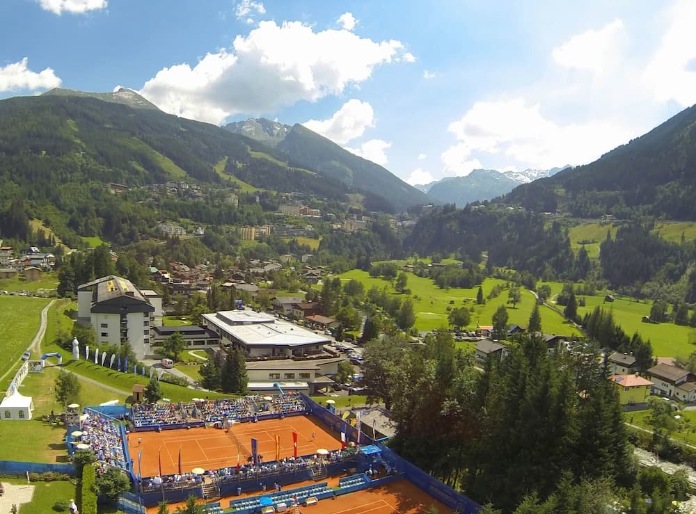 Tennis court