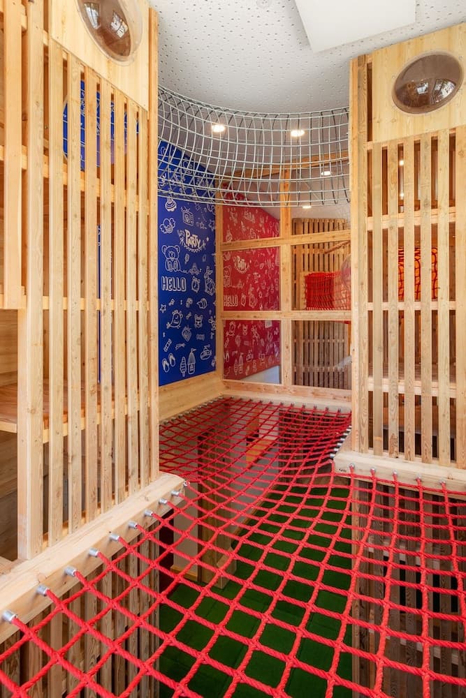 Children's play area - indoor