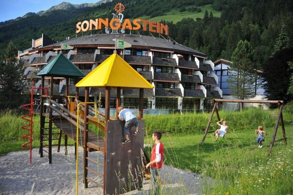 Children's play area - outdoor