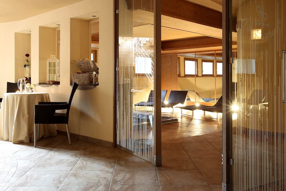 Spa reception
