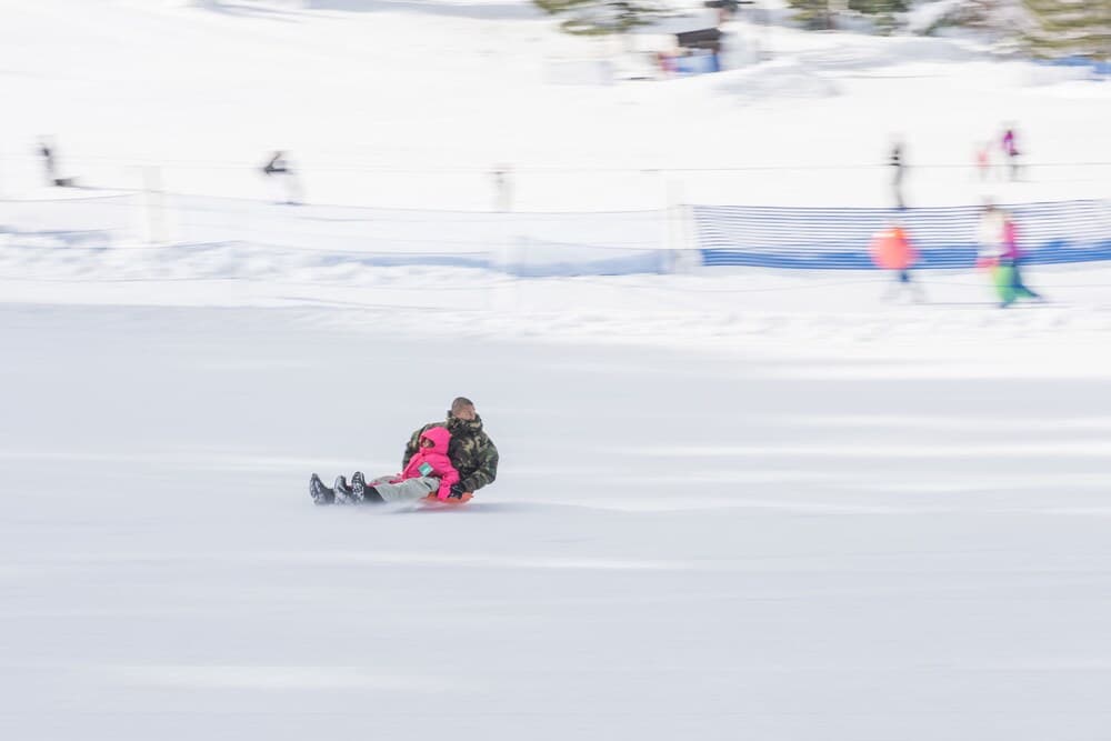 Snow and ski sports