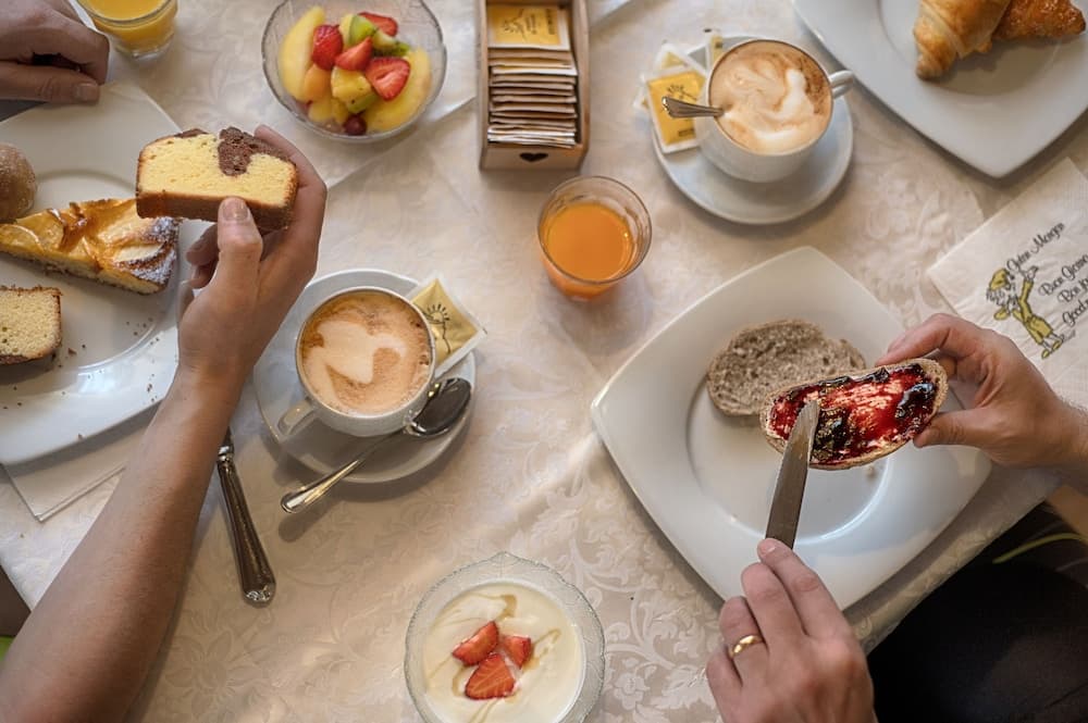 Breakfast meal